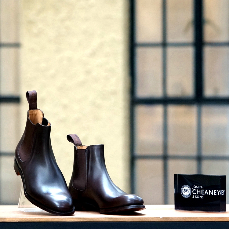 Cheaney Godfrey D Chelsea Boot in Burnished Macha Calf